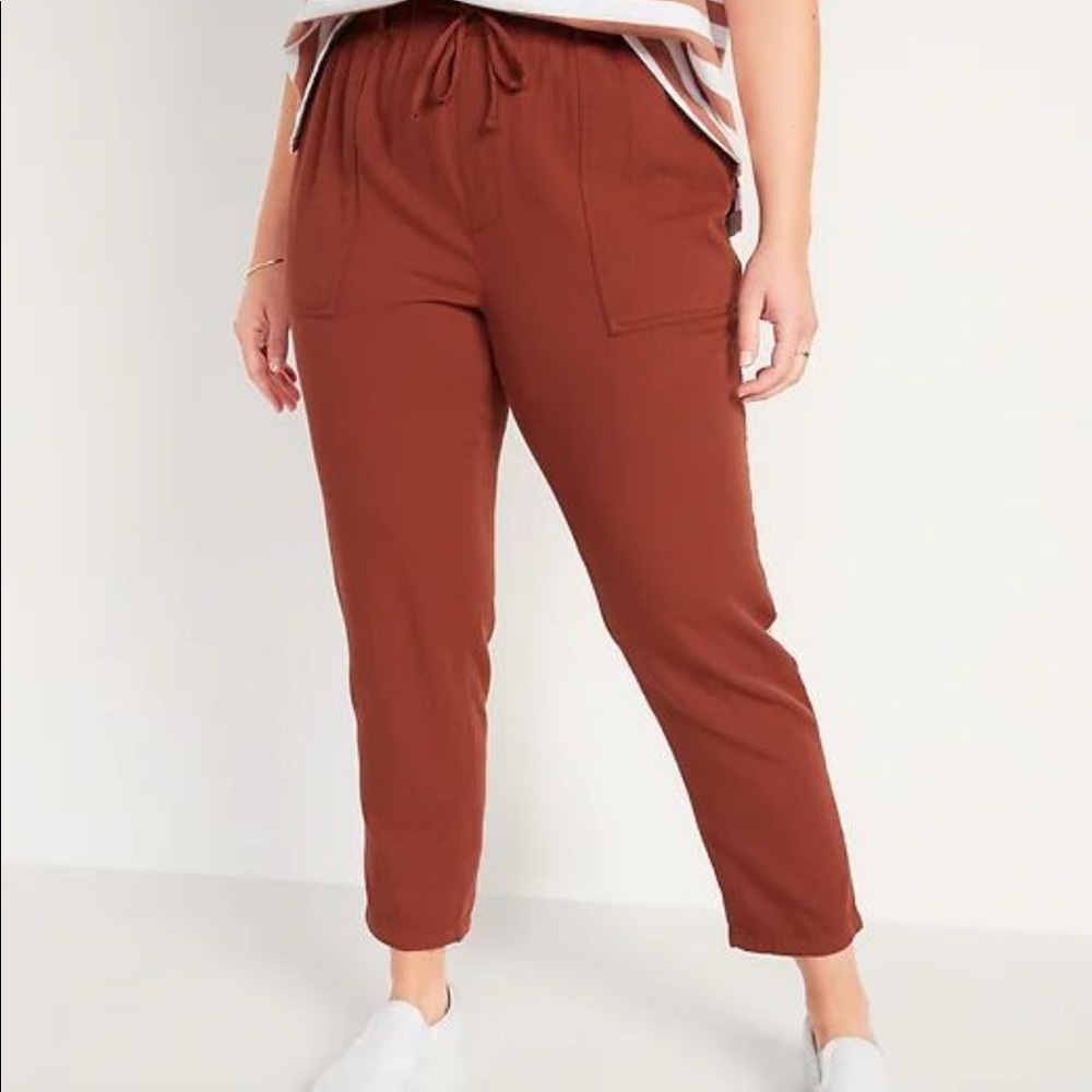 Old Navy High-Waisted Textured-Twill Utility Ankle Pants for Women